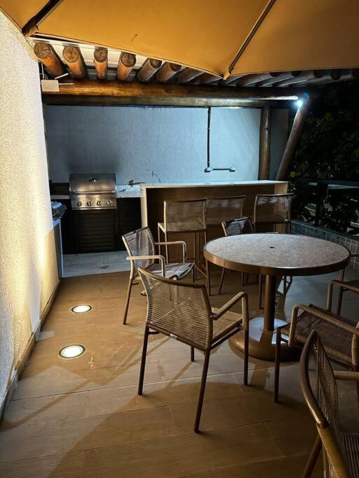 Flat Com Piscina Apartment