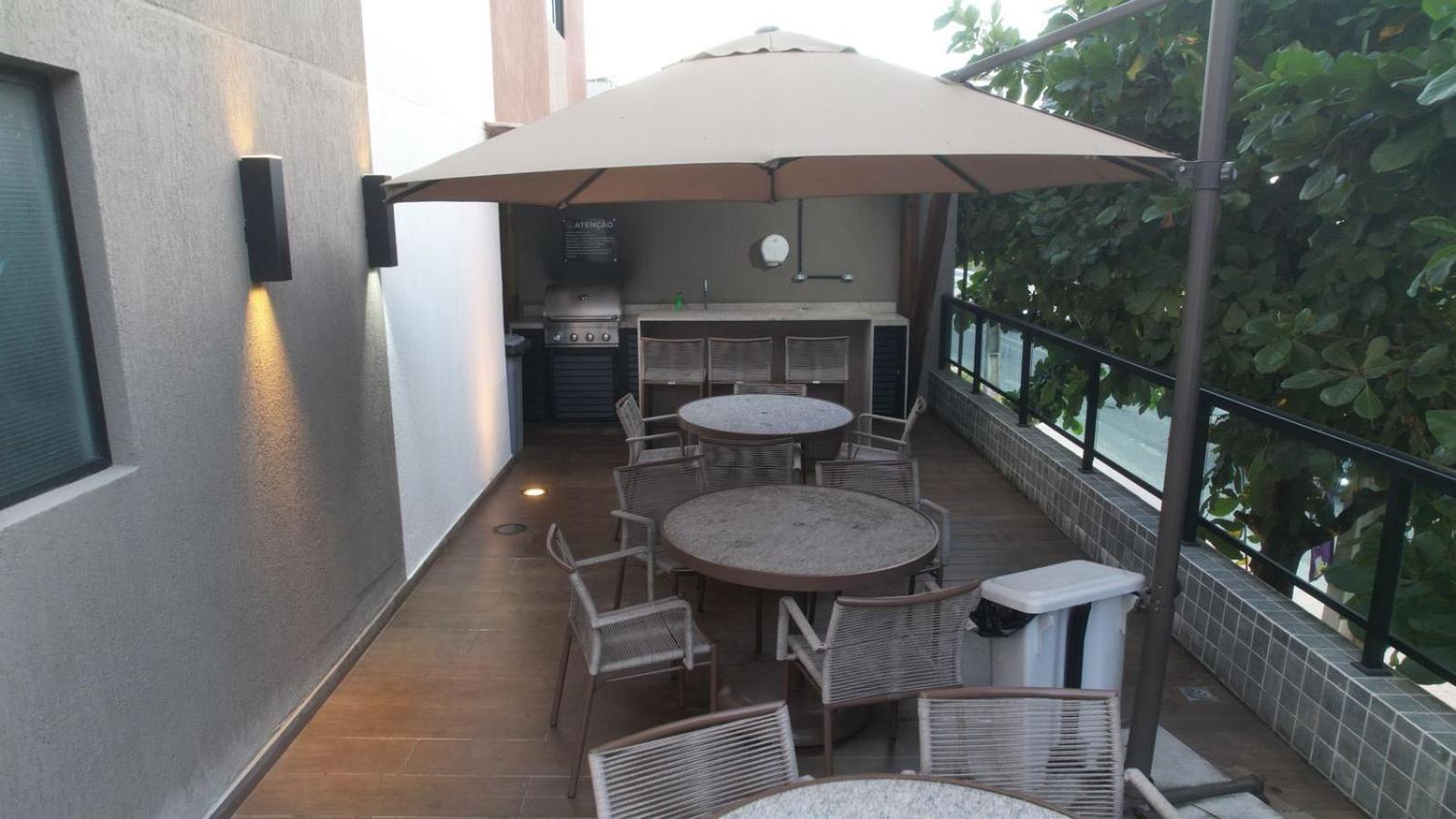 Flat Com Piscina